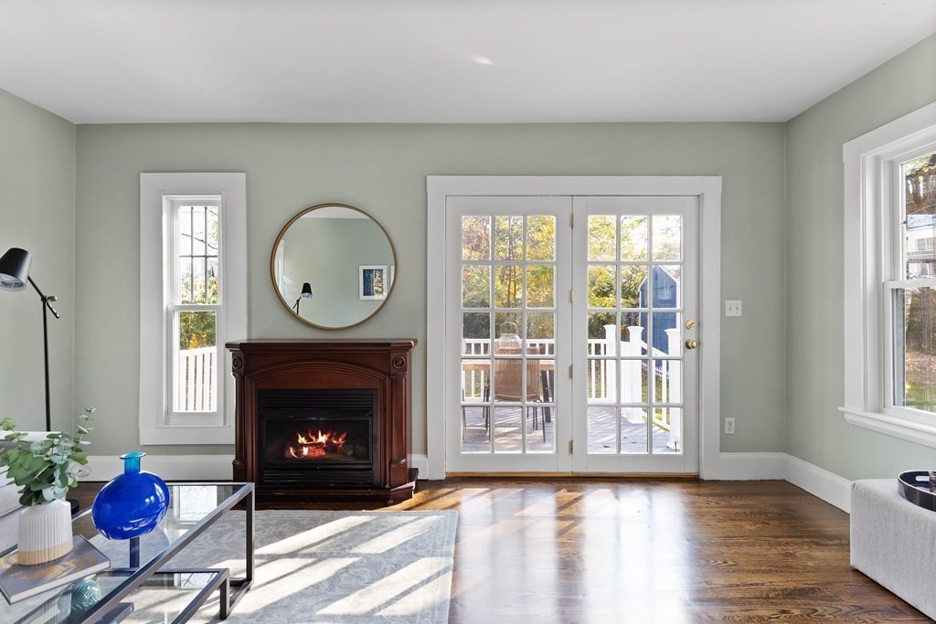 90 Maple Place Dedham, MA 02026 - Photo 19 of 42