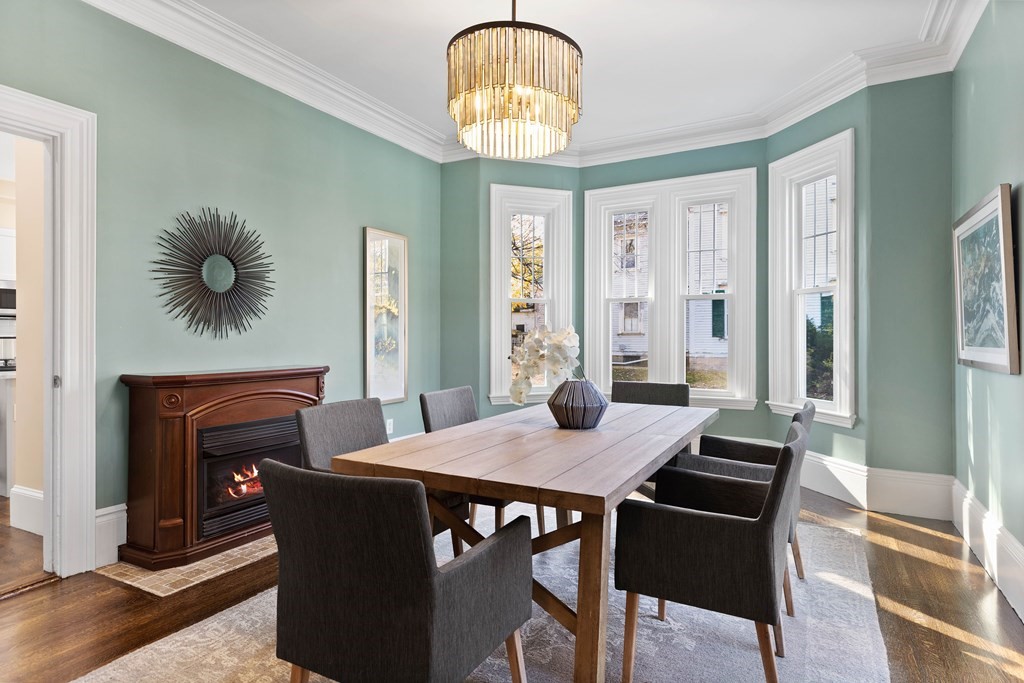 90 Maple Place Dedham, MA 02026 - Photo 8 of 42