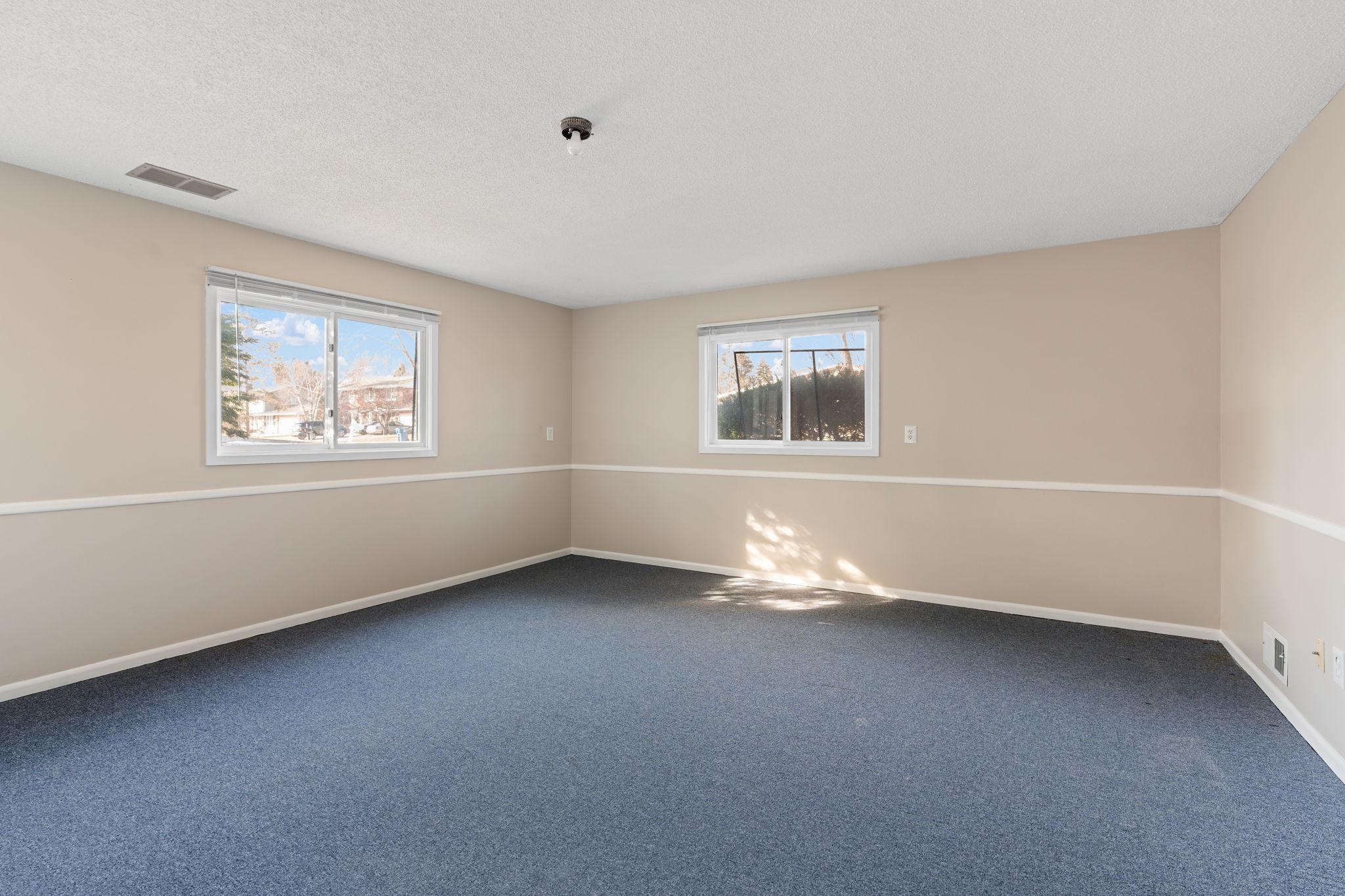 2298 Clark Street Eagan, MN 55122 - Photo 25 of 34