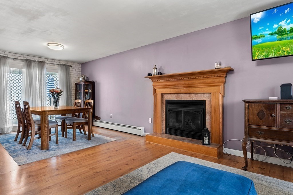 29 Forest Road Salisbury, MA 01952 - Photo 3 of 37