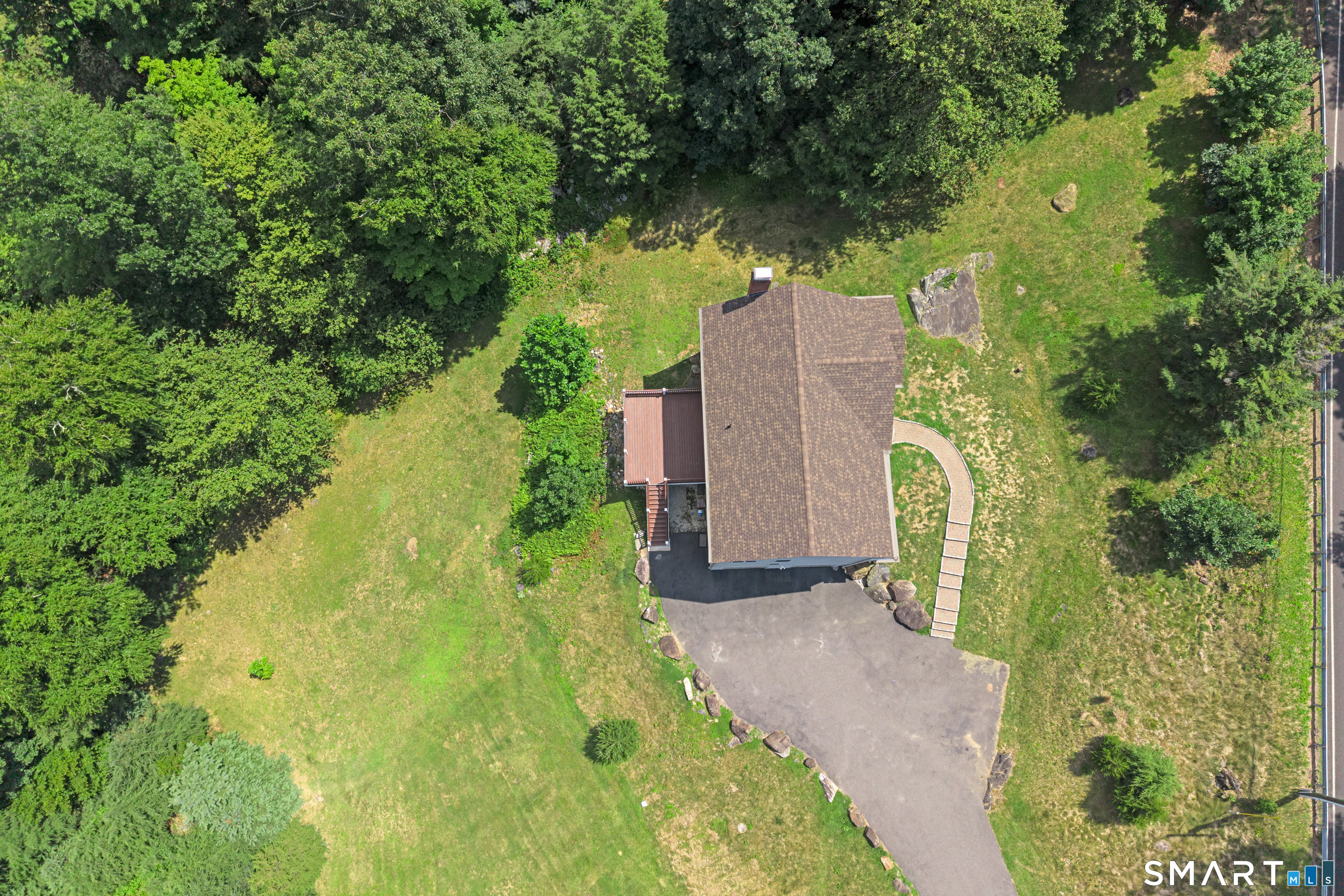 347 Lakeside Road Southbury, CT 06488 - Photo 29 of 30 Gallery Image 29