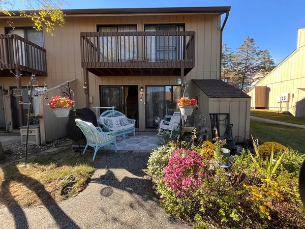 $125,000 | 34 Montego Colony Street, Unit 1, Fox Lake, IL 60020