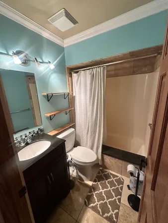 $125,000 | 34 Montego Colony Street, Unit 1, Fox Lake, IL 60020