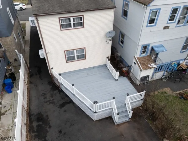 $479,999 | 32 Montgomery Street, Bloomfield, NJ 07003