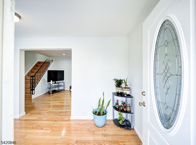 32 Montgomery Street Bloomfield, NJ 07003 - Photo 19 of 41