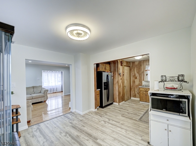 32 Montgomery Street Bloomfield, NJ 07003 - Photo 29 of 41