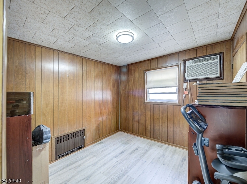 32 Montgomery Street Bloomfield, NJ 07003 - Photo 36 of 41