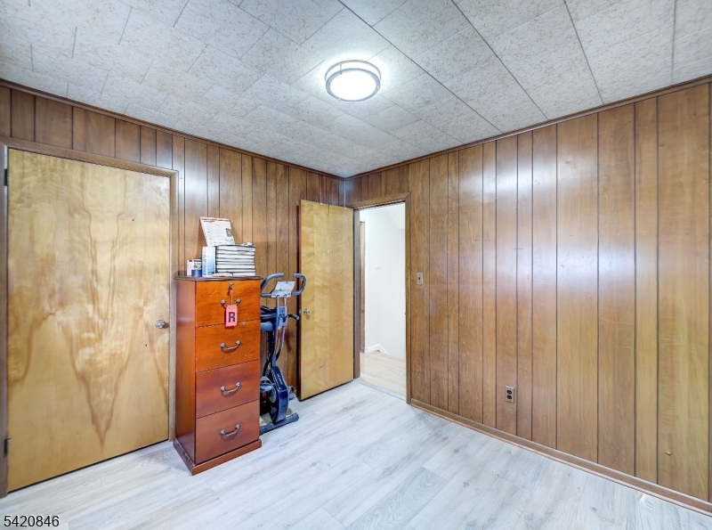 32 Montgomery Street Bloomfield, NJ 07003 - Photo 38 of 41