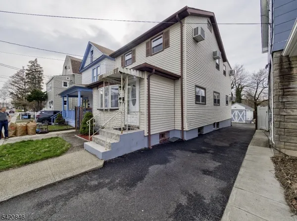 $479,999 | 32 Montgomery Street, Bloomfield, NJ 07003
