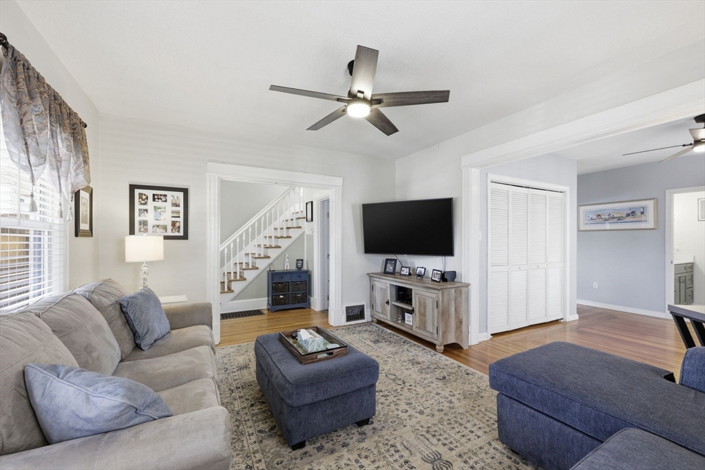 15 Granger Place West Springfield, MA 01089 - Photo 23 of 42