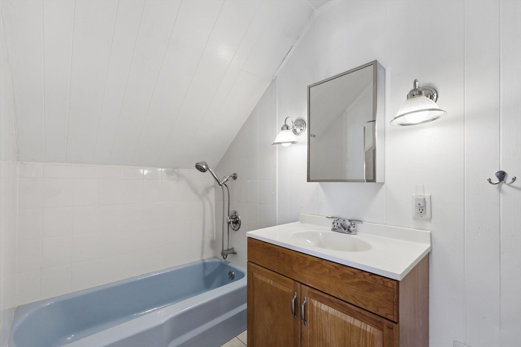 15 Granger Place West Springfield, MA 01089 - Photo 35 of 42