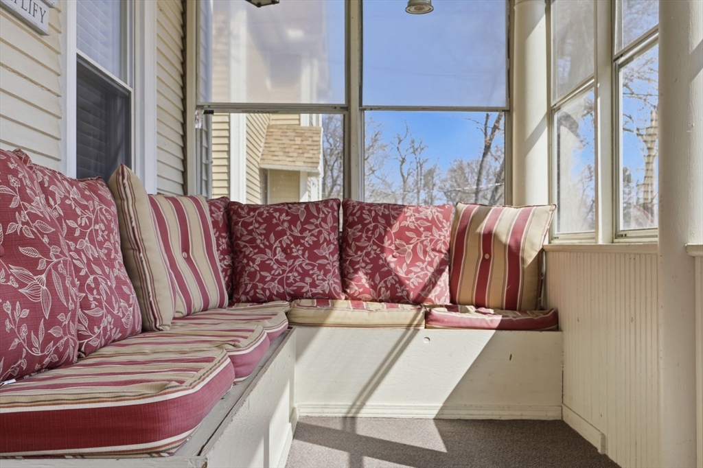 15 Granger Place West Springfield, MA 01089 - Photo 8 of 42