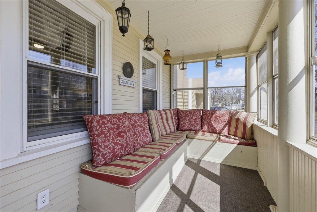 15 Granger Place West Springfield, MA 01089 - Photo 9 of 42