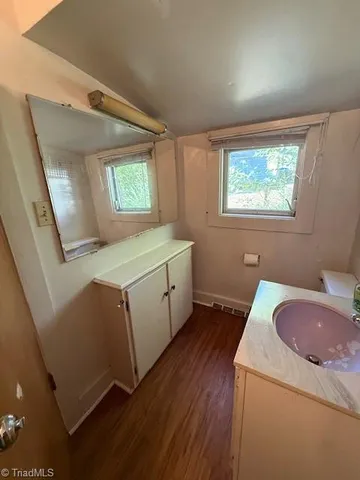 $1,300 | 713 Montgomery Street, Reidsville, NC 27320