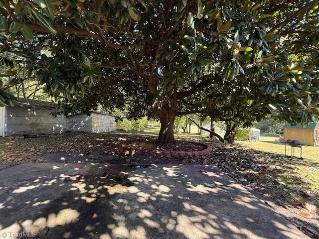 $1,300 | 713 Montgomery Street, Reidsville, NC 27320