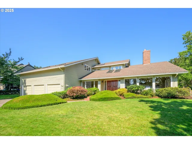 $1,420,000 | 5159 Solar Heights Drive, Eugene, OR 97405