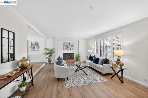 $2,295,000 | 28 Harrington Road, Moraga, CA 94556