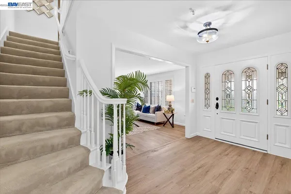 $2,295,000 | 28 Harrington Road, Moraga, CA 94556