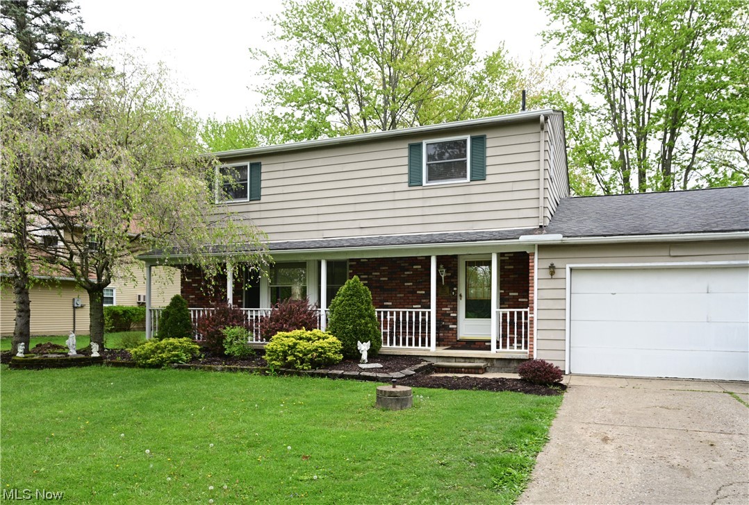 11851 Robson Road Grafton, OH 44044 - Photo 1 of 27 Gallery Image 1