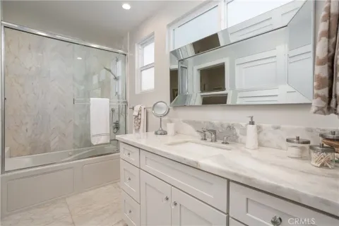 $2,545,000 | 410 Poinsettia Avenue, Corona del Mar, CA 92625