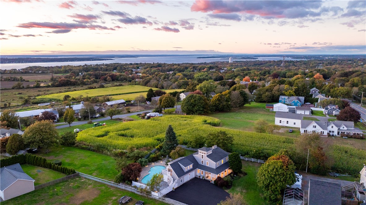 2040 East Main Road Portsmouth, RI 02871 - Photo 5 of 33