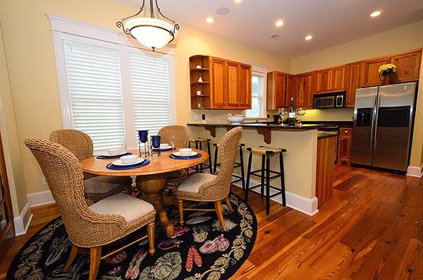 120927-164silverlaurelway-027