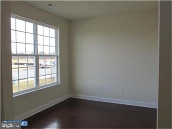 51 Montclaire Road Medford, NJ 08055 - Photo 2 of 11 Office / Study