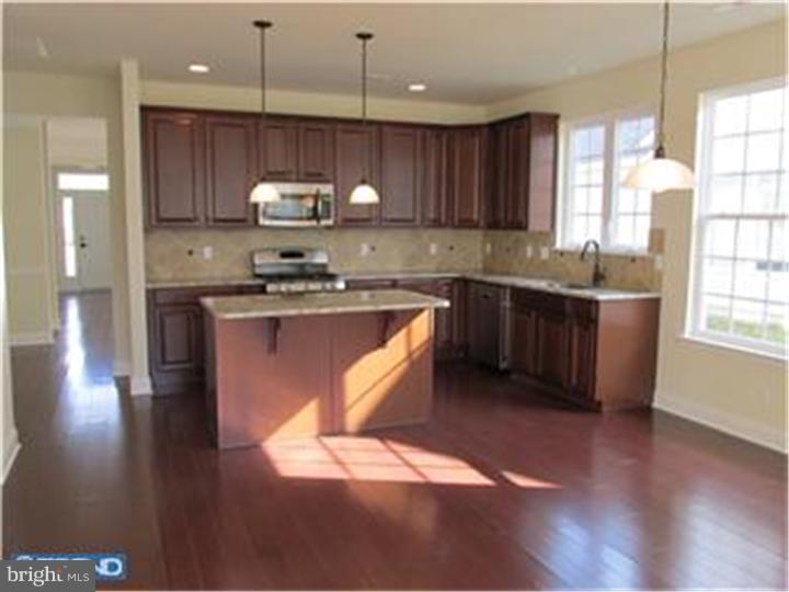 51 Montclaire Road Medford, NJ 08055 - Photo 4 of 11 Kitchen