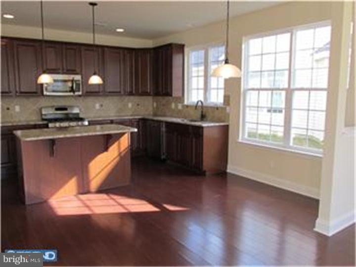 51 Montclaire Road Medford, NJ 08055 - Photo 5 of 11 Kitchen