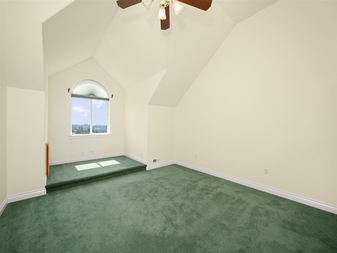 4015 East Jamieson Road Spokane, WA 99223 - Photo 14 of 20