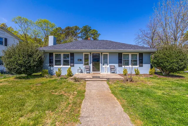 $185,000 | 900 South Limestone Street, Gaffney, SC 29340