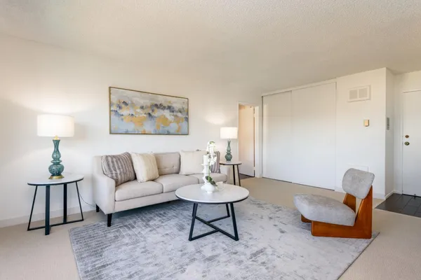 $548,000 | 800 North Delaware Street, Unit 310, San Mateo, CA 94401