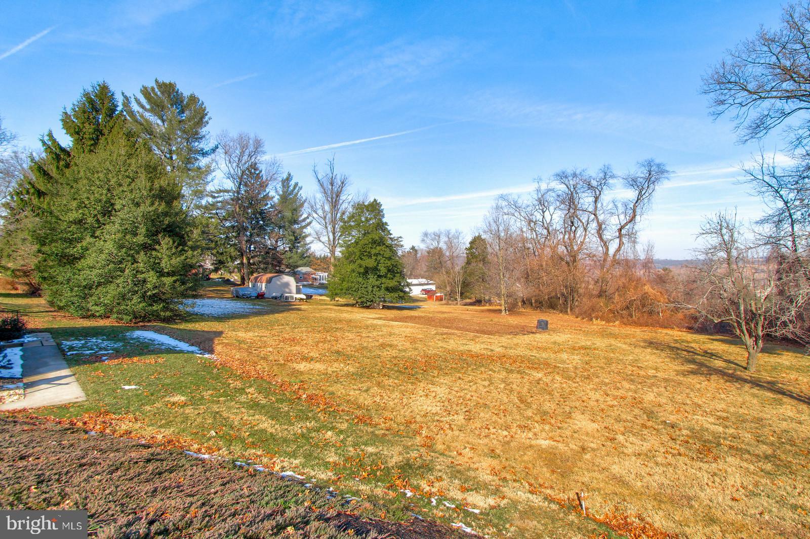 2770 Clearview Road York, PA 17406 - Photo 20 of 25 Gallery Image 20