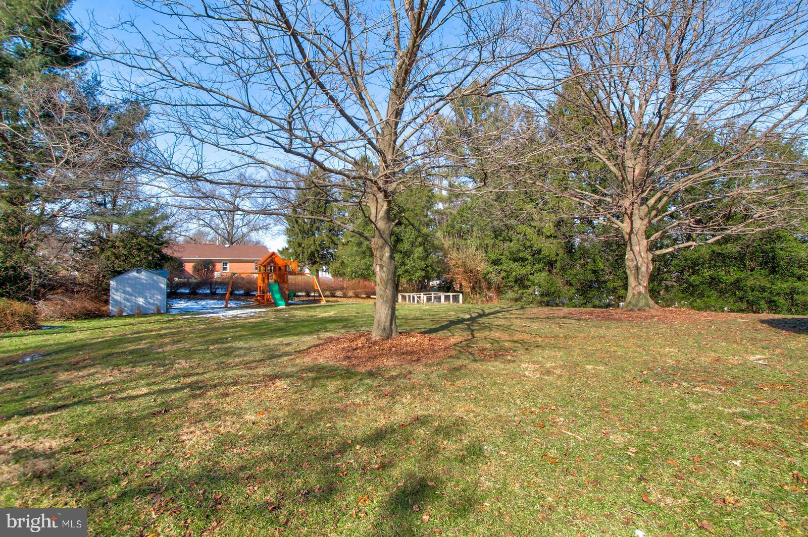 2770 Clearview Road York, PA 17406 - Photo 22 of 25 Gallery Image 22
