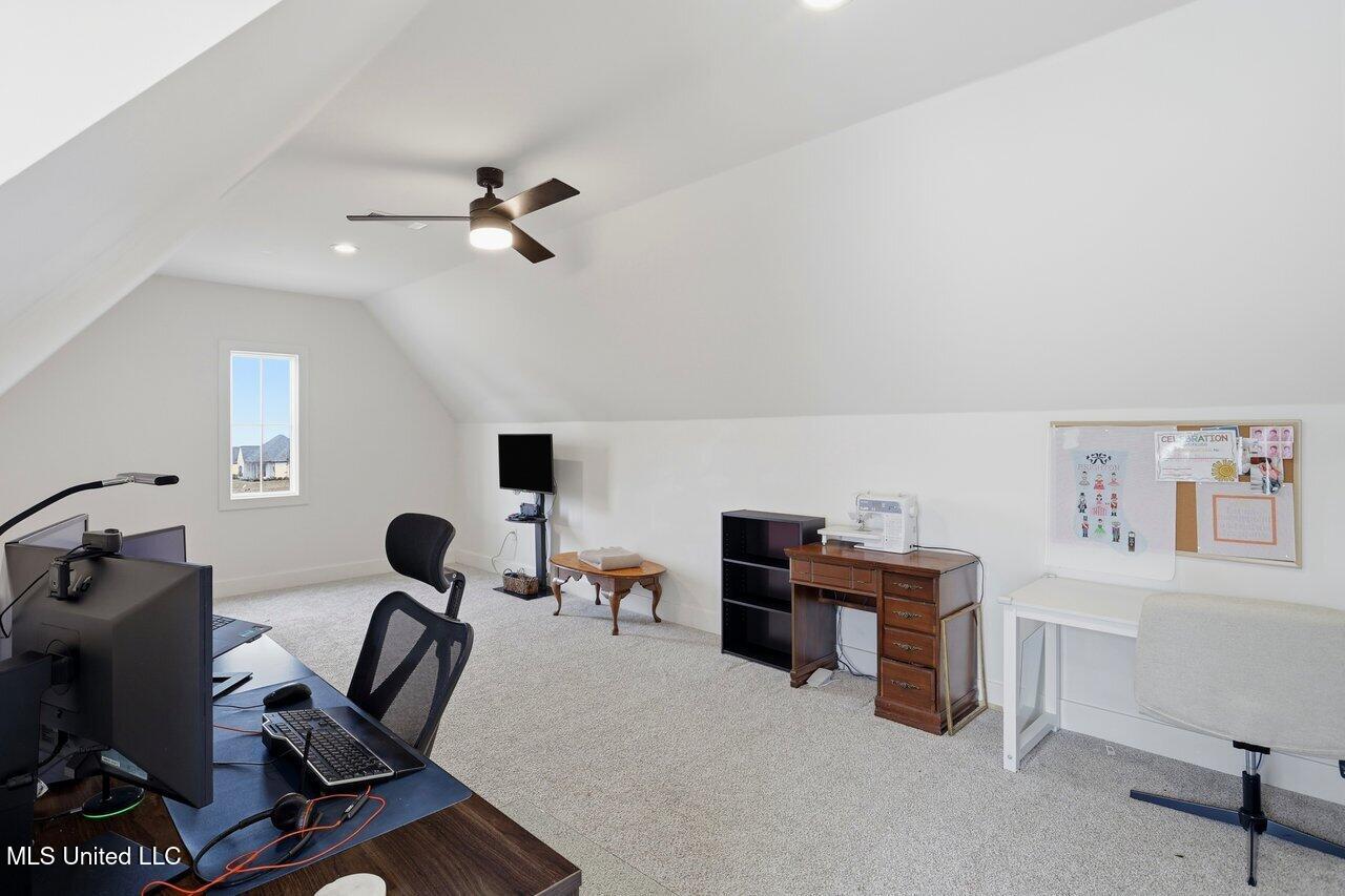 246 Arbor Trail Brandon, MS 39047 - Photo 33 of 40 246 Arbor Trail Home Tours MS 21