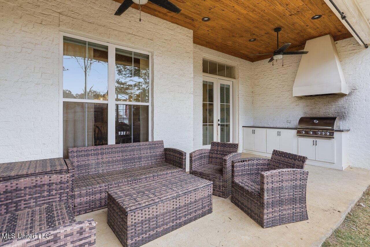 246 Arbor Trail Brandon, MS 39047 - Photo 36 of 40 246 Arbor Trail Home Tours MS 37