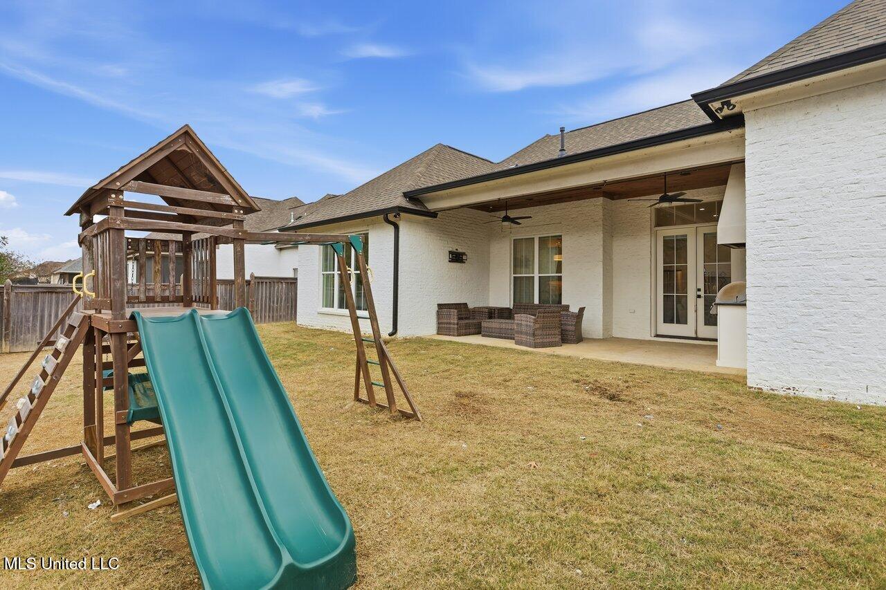 246 Arbor Trail Brandon, MS 39047 - Photo 39 of 40 246 Arbor Trail Home Tours MS 39