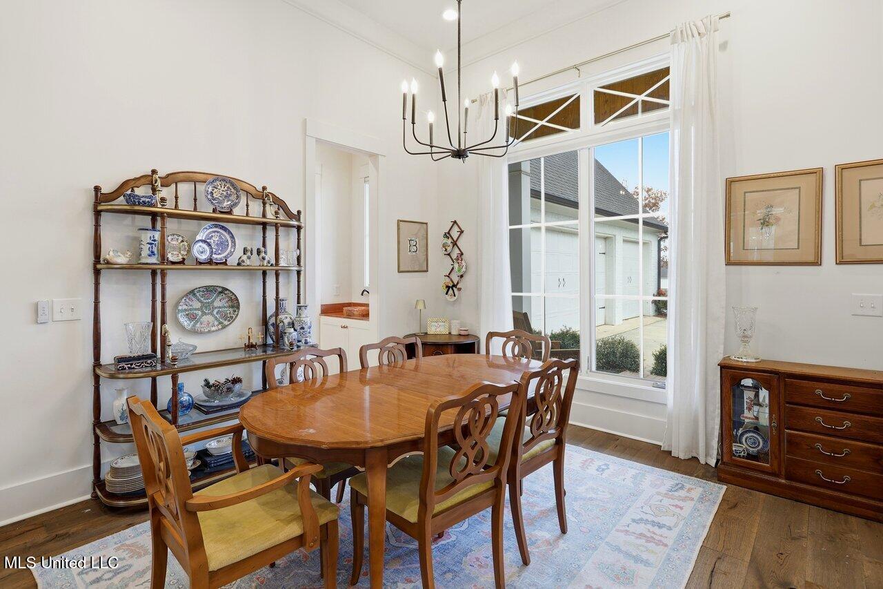 246 Arbor Trail Brandon, MS 39047 - Photo 9 of 40 246 Arbor Trail Home Tours MS 9