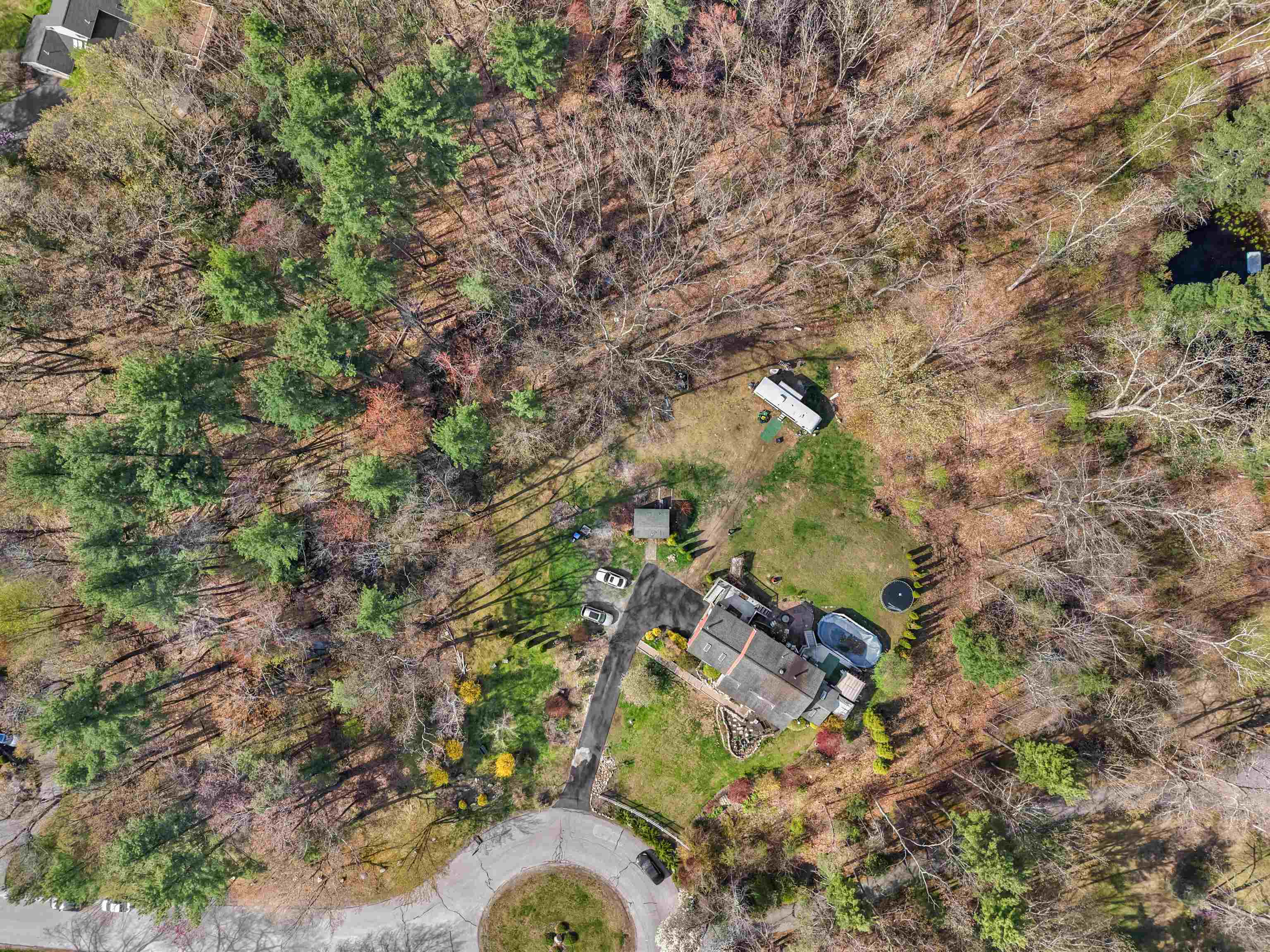 5 Chartwell Court Londonderry, NH 03053 - Photo 36 of 43