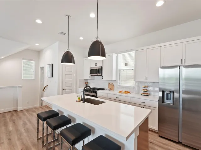 $427,500 | 4829 Broom Street, Houston, TX 77092