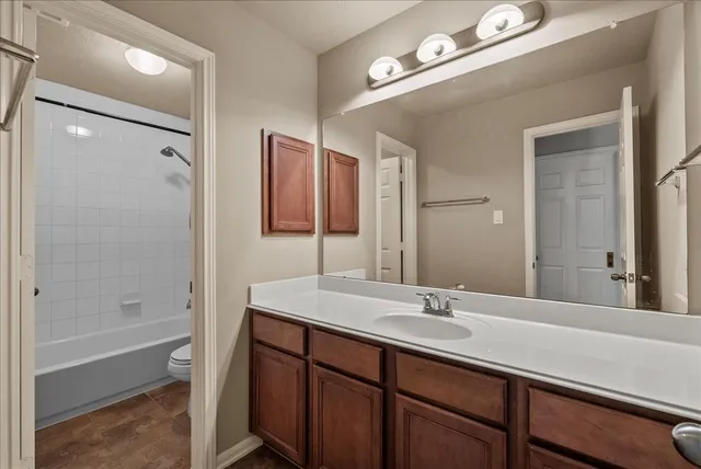 $559,900 | 3902 Basil Court, Pearland, TX 77584