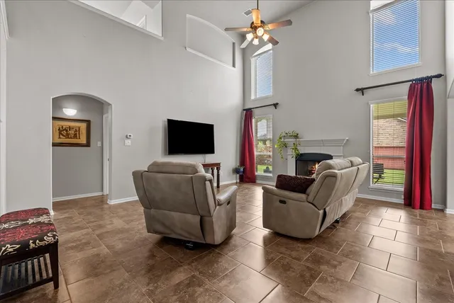 $559,900 | 3902 Basil Court, Pearland, TX 77584