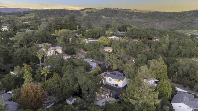 $1,399,000 | 17285 Hillcrest Avenue, Sonoma, CA 95476