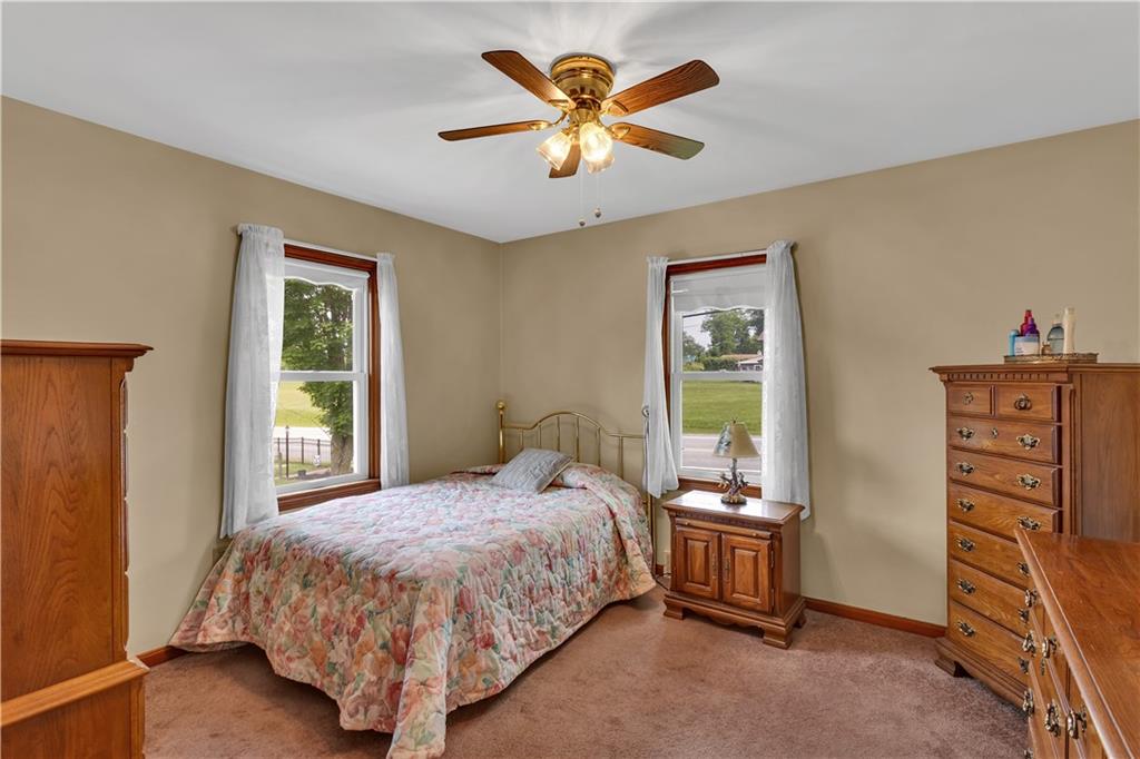 1698 Ridge Rd Extension Ambridge, PA 15003 - Photo 15 of 28