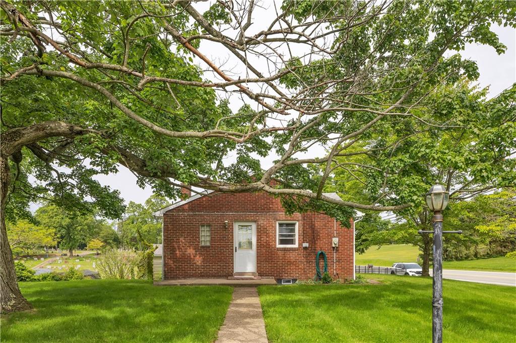 1698 Ridge Rd Extension Ambridge, PA 15003 - Photo 25 of 28