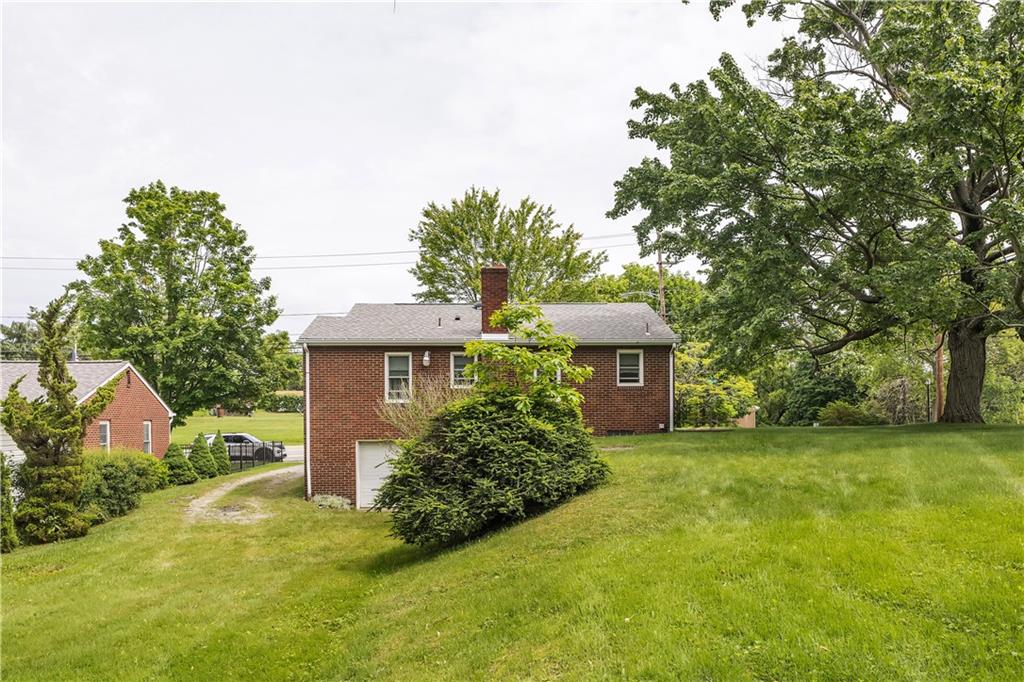 1698 Ridge Rd Extension Ambridge, PA 15003 - Photo 26 of 28