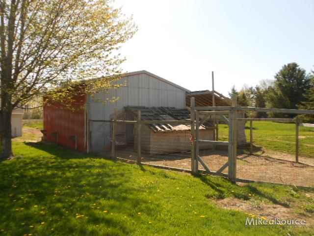 1380 South State Road Carsonville, MI 48419 - Photo 8 of 19 31150296-7.JPG