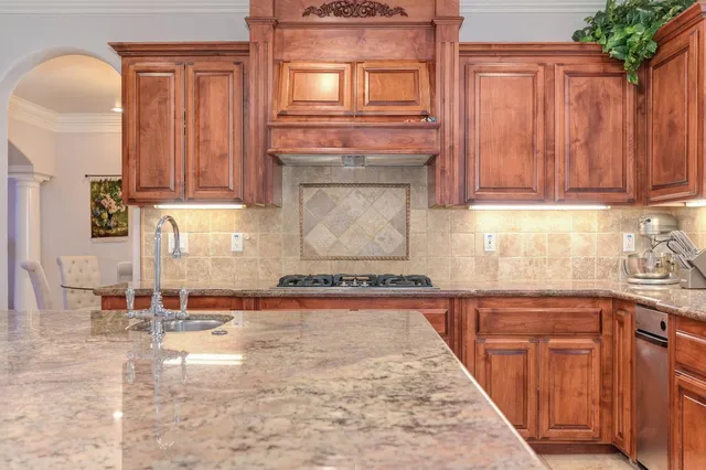 $1,049,000 | 314 Canyon Falls Drive, Folsom, CA 95630