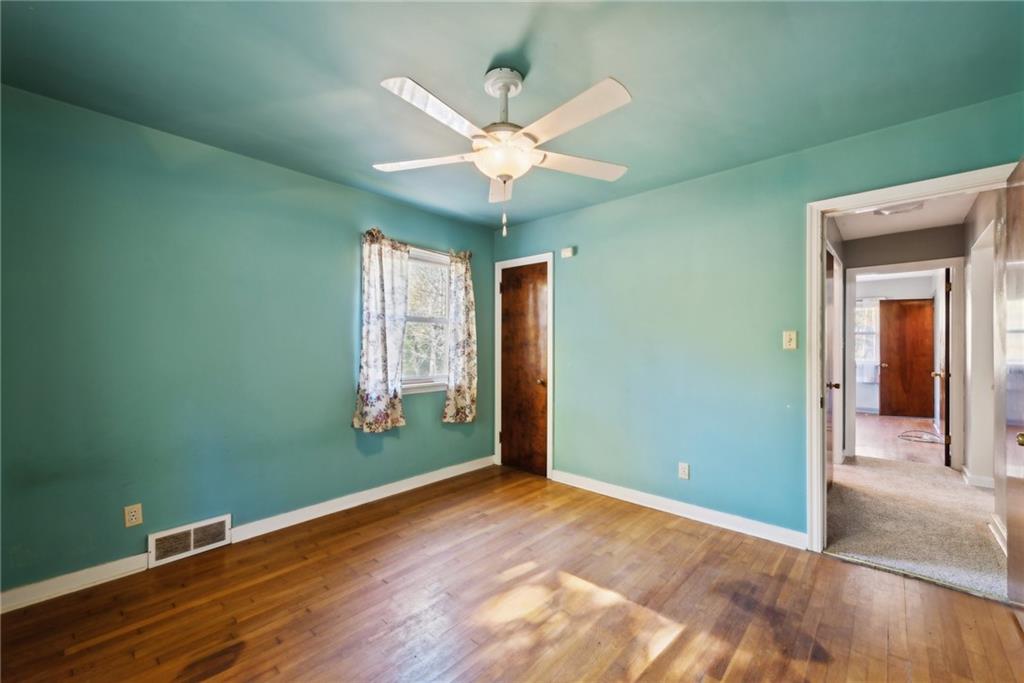 505 Long Road Pittsburgh, PA 15235 - Photo 16 of 32 Gallery Image 16