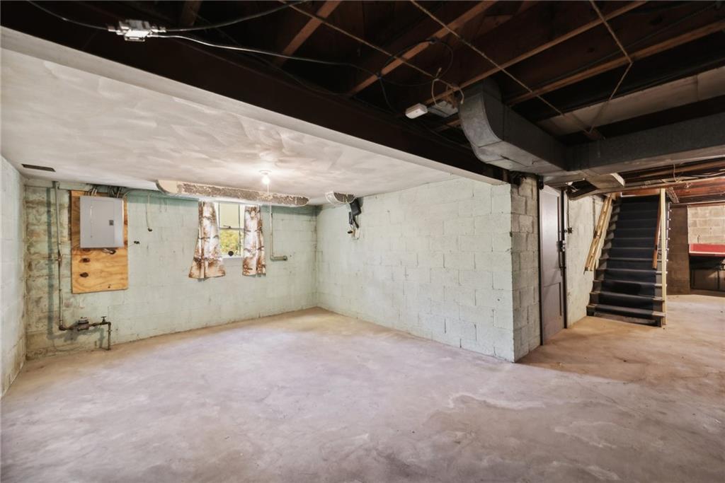 505 Long Road Pittsburgh, PA 15235 - Photo 26 of 32 Gallery Image 26